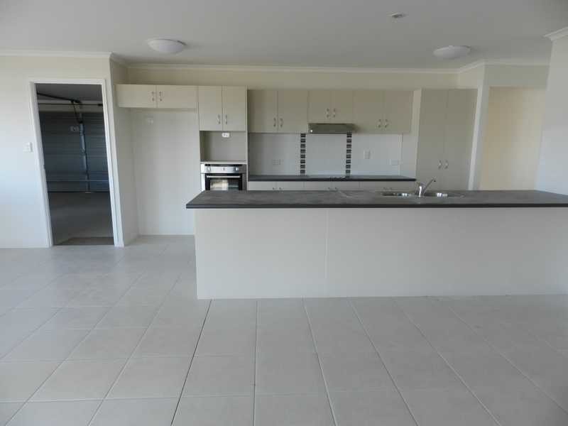 8 Wynand Avenue, Benaraby QLD 4680