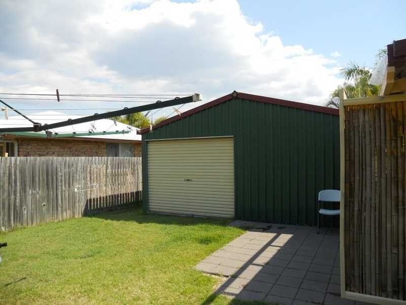22 Curtis Avenue, Boyne Island QLD 4680