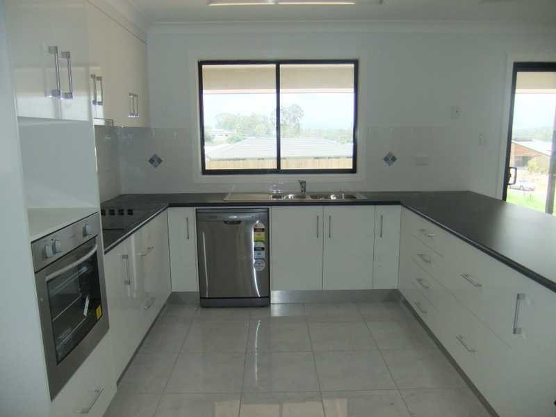 25 Bauhinia Street, Boyne Island QLD 4680