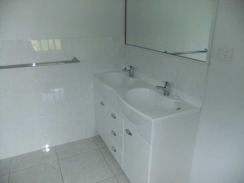 25 Bauhinia Street, Boyne Island QLD 4680