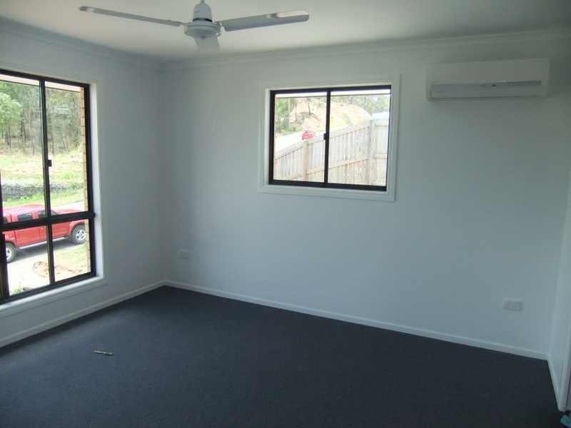 25 Bauhinia Street, Boyne Island QLD 4680