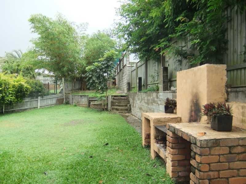 Unit/2/3 Fox Court, Tannum Sands QLD 4680