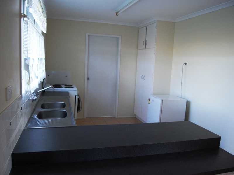 28 Edward Street, Boyne Island QLD 4680