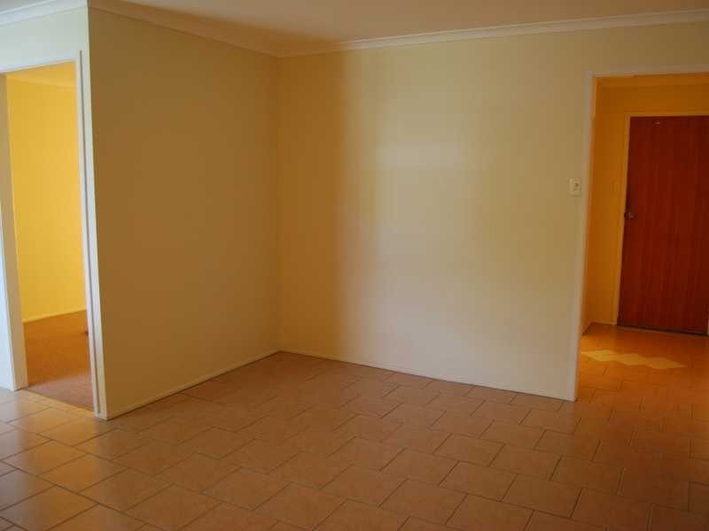 28 Edward Street, Boyne Island QLD 4680