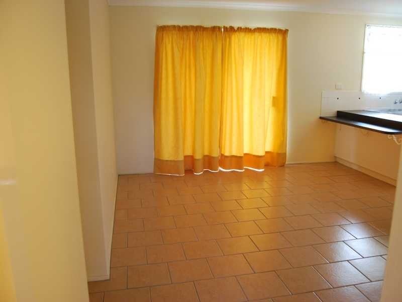 28 Edward Street, Boyne Island QLD 4680