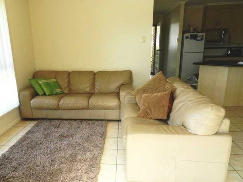 32 Curtis Avenue, Boyne Island QLD 4680