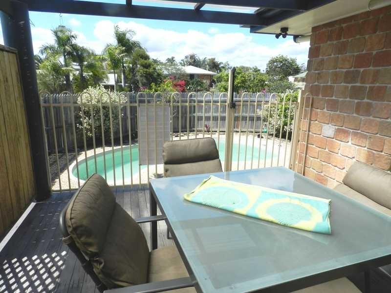 32 Curtis Avenue, Boyne Island QLD 4680
