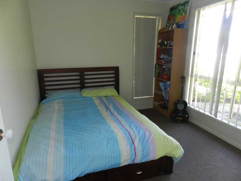 32 Curtis Avenue, Boyne Island QLD 4680