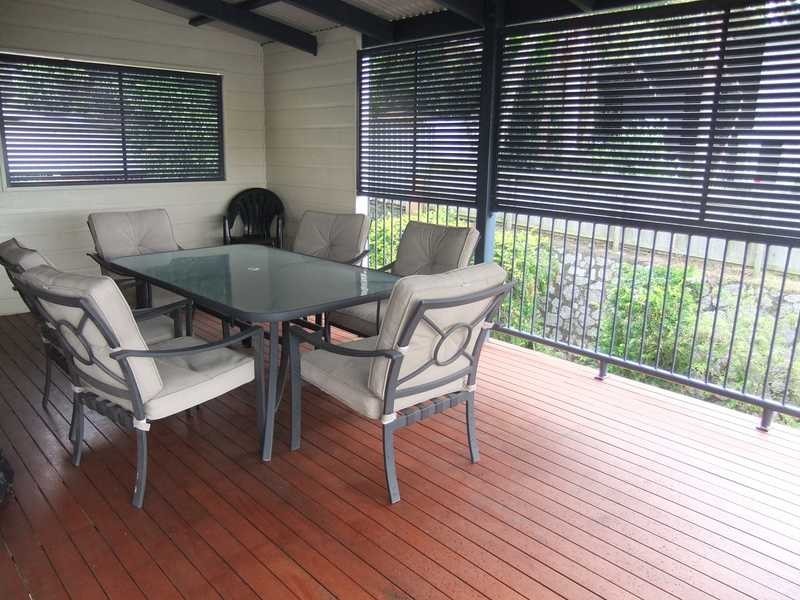 11 Mooring Place, Boyne Island QLD 4680