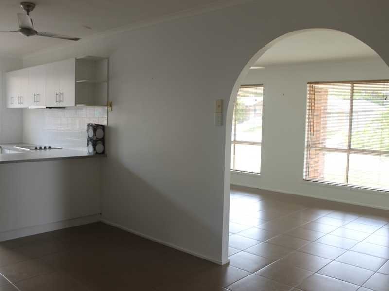 37 Beltana Drive, Boyne Island QLD 4680