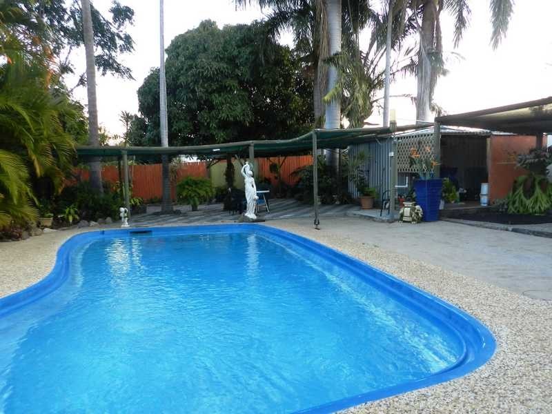 19 Yukana Street, Boyne Island QLD 4680