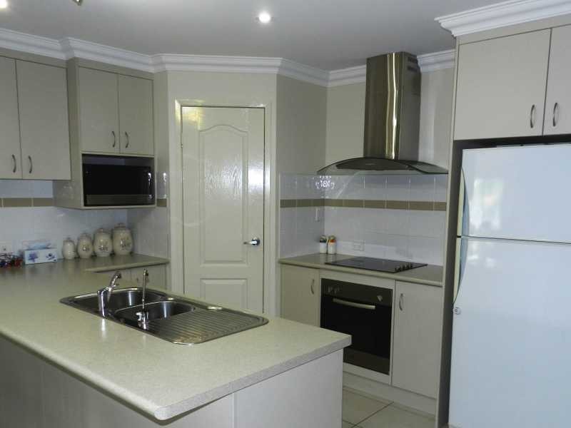 10 Hawkesbury Road, Calliope QLD 4680