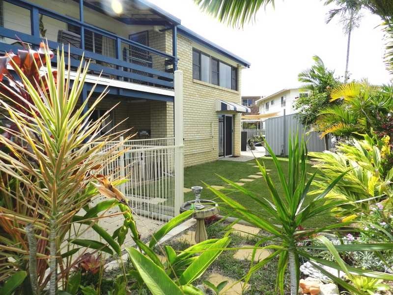 2 Salmon Street, Tannum Sands QLD 4680