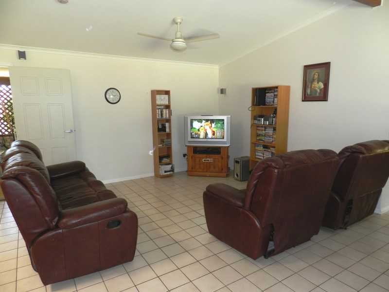 48842 Bruce Highway, Benaraby QLD 4680