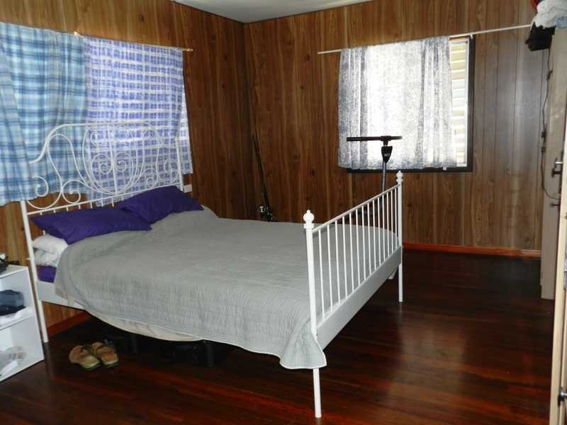 6 Marina Avenue, Boyne Island QLD 4680