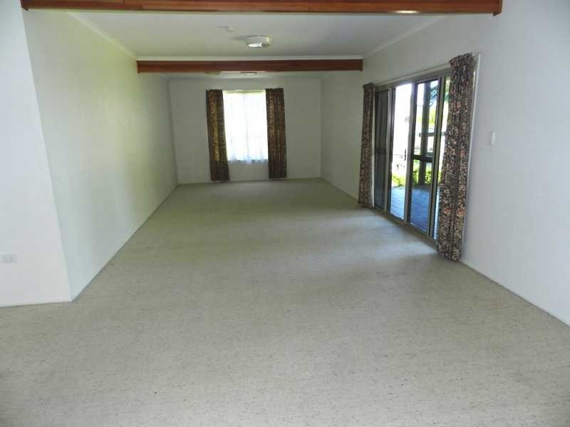 43 Amaroo Street, Boyne Island QLD 4680