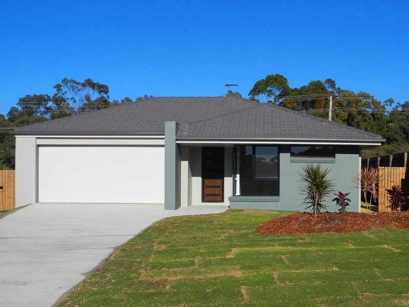 9 The Promenade, Boyne Island QLD 4680