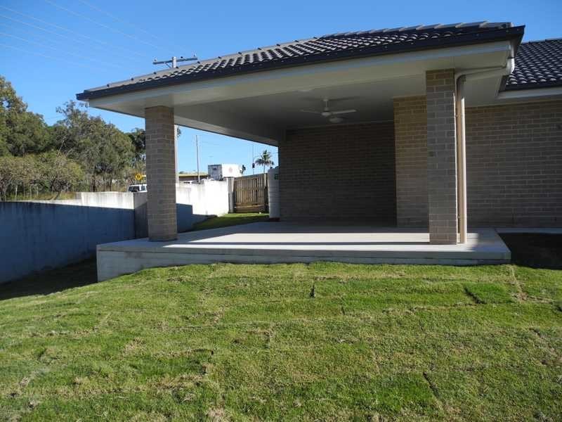 9 The Promenade, Boyne Island QLD 4680