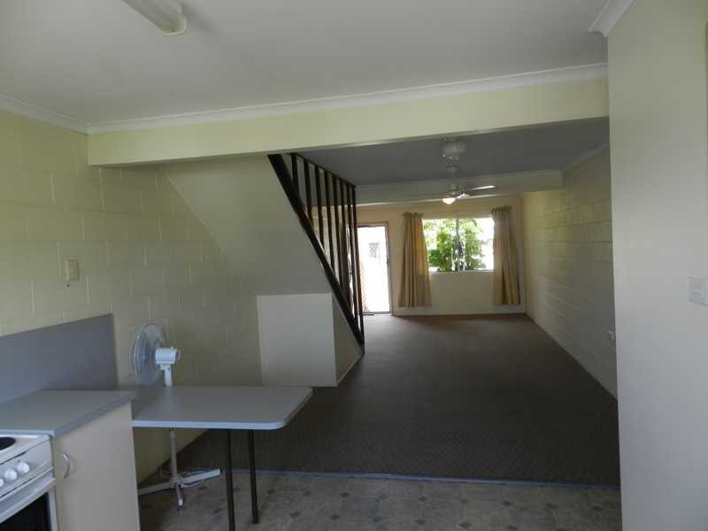 Unit 1/4 Elizabeth Street, Tannum Sands QLD 4680