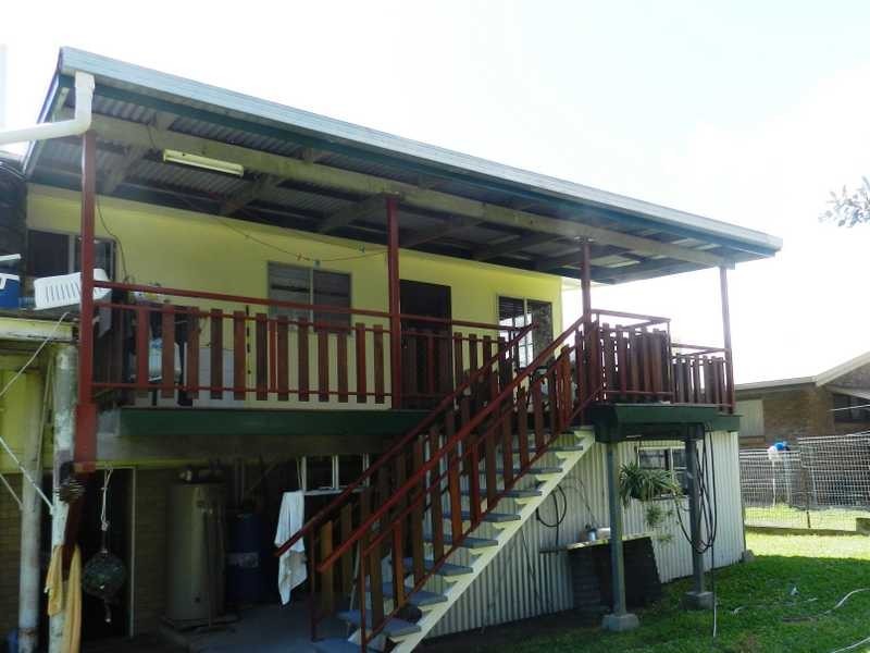 33 Katandra Street, Boyne Island QLD 4680