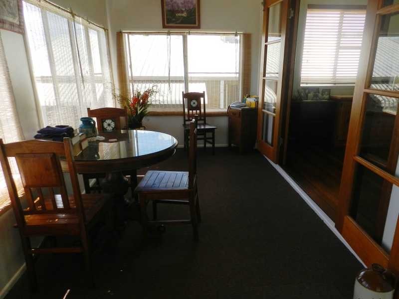 33 Katandra Street, Boyne Island QLD 4680