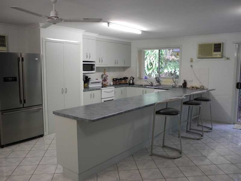 16 Selma Court, Tannum Sands QLD 4680