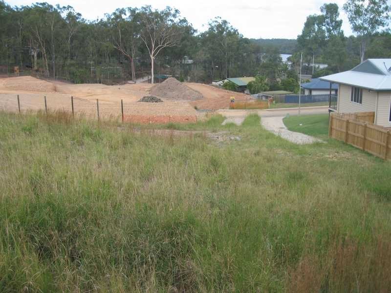 25 Marina Avenue, Boyne Island QLD 4680
