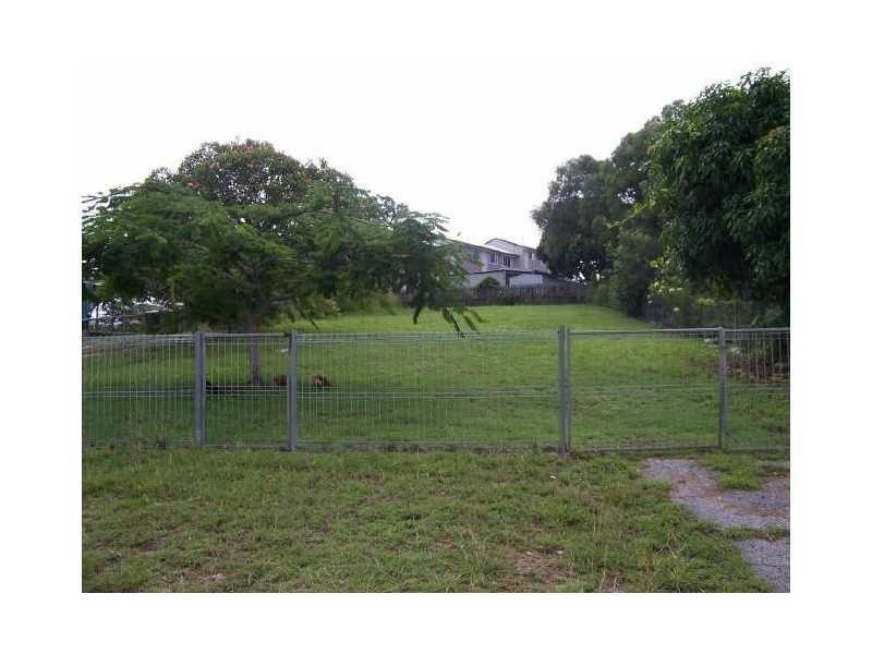 21 Beach Avenue, Tannum Sands QLD 4680