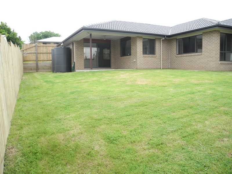 37 Pryde Street, Tannum Sands QLD 4680