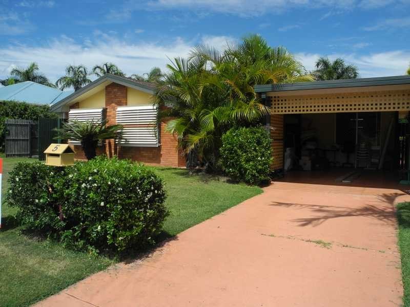 5 Dunn Street, Tannum Sands QLD 4680
