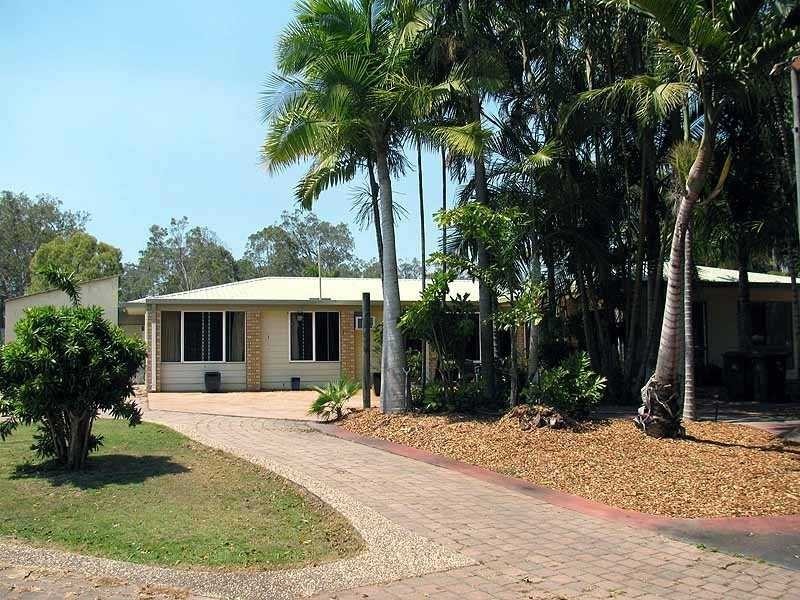 15 Silverton Drive, Tannum Sands QLD 4680