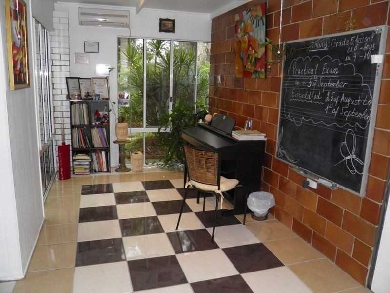 15 Silverton Drive, Tannum Sands QLD 4680