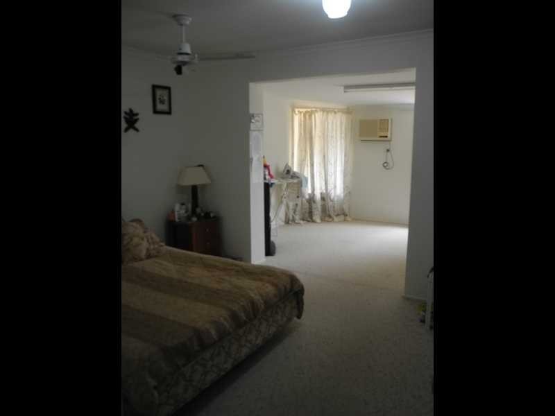 15 Silverton Drive, Tannum Sands QLD 4680