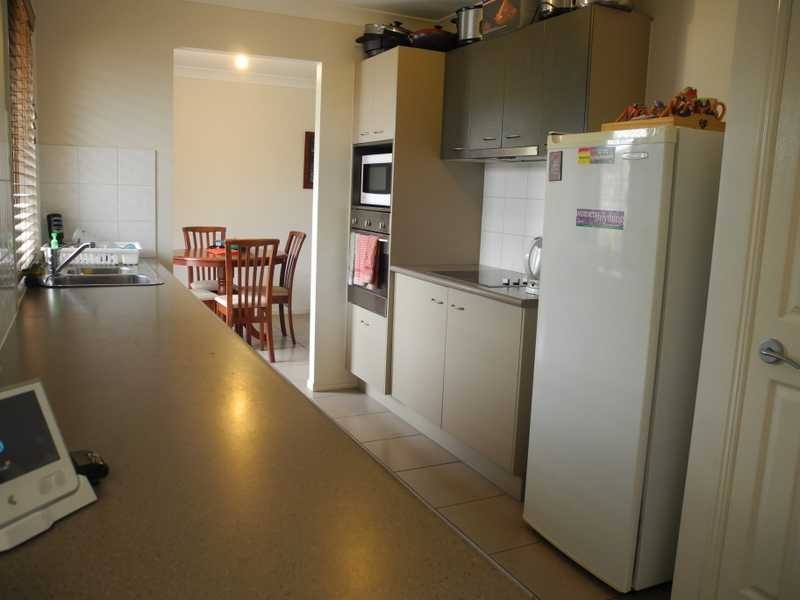 2B Golf View Drive, Boyne Island QLD 4680