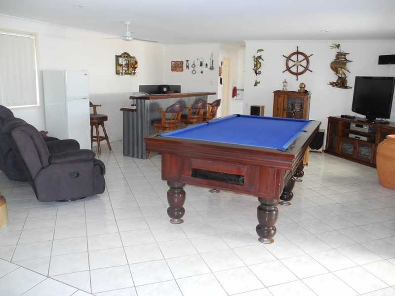 40 Curtis Avenue, Boyne Island QLD 4680