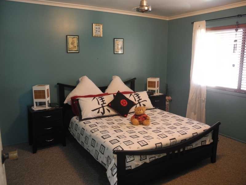 2/36 Langdon Street, Tannum Sands QLD 4680