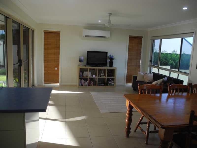 34 Lighthouse Drive, Boyne Island QLD 4680