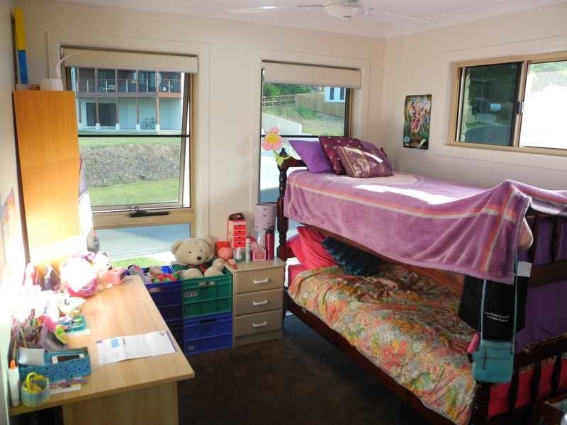 34 Lighthouse Drive, Boyne Island QLD 4680