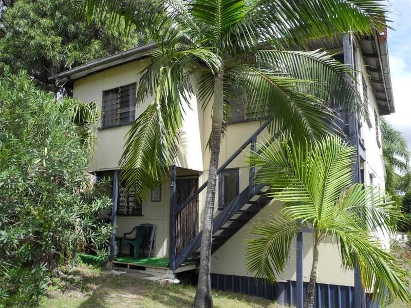 2 Creek Road, Tannum Sands QLD 4680