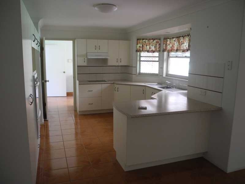 7 Copper Crescent, Tannum Sands QLD 4680