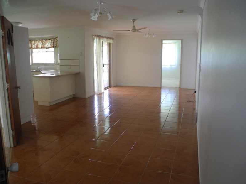 7 Copper Crescent, Tannum Sands QLD 4680