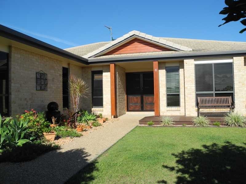 6 Stella Street, Boyne Island QLD 4680
