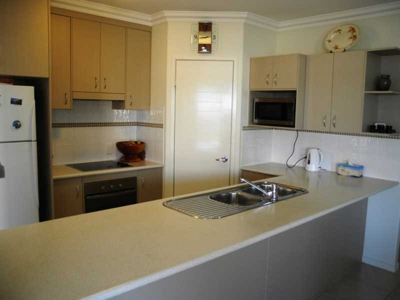 6 Stella Street, Boyne Island QLD 4680