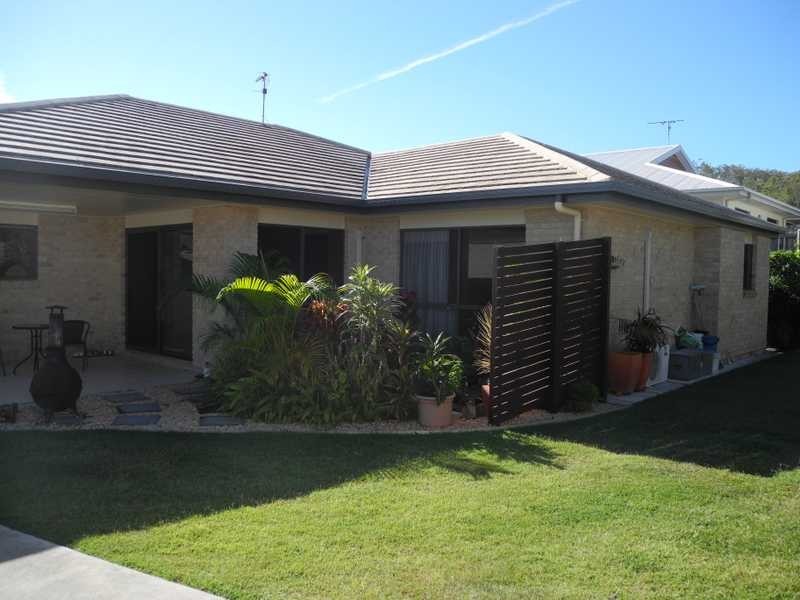 6 Stella Street, Boyne Island QLD 4680
