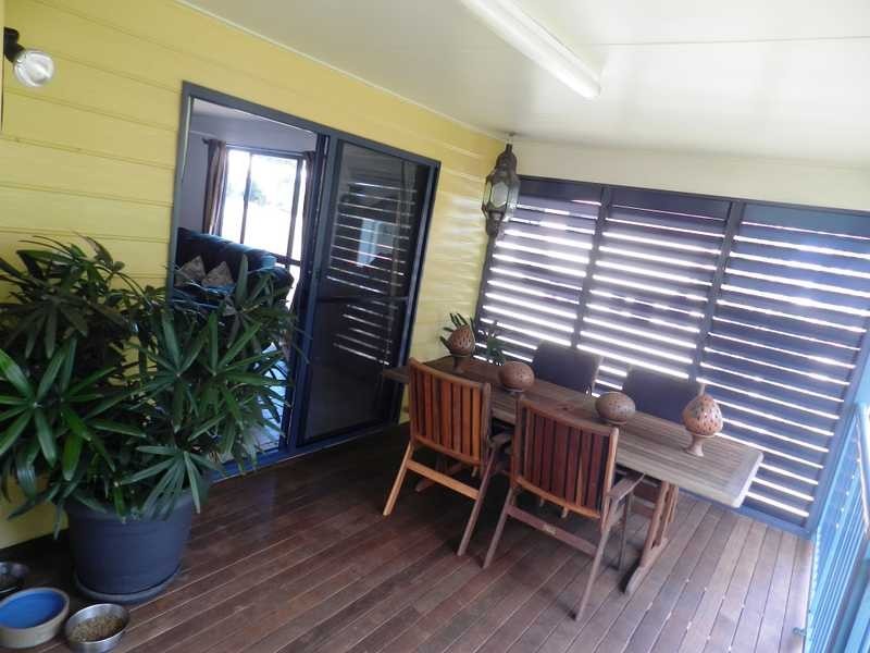 9 Curtis Avenue, Boyne Island QLD 4680