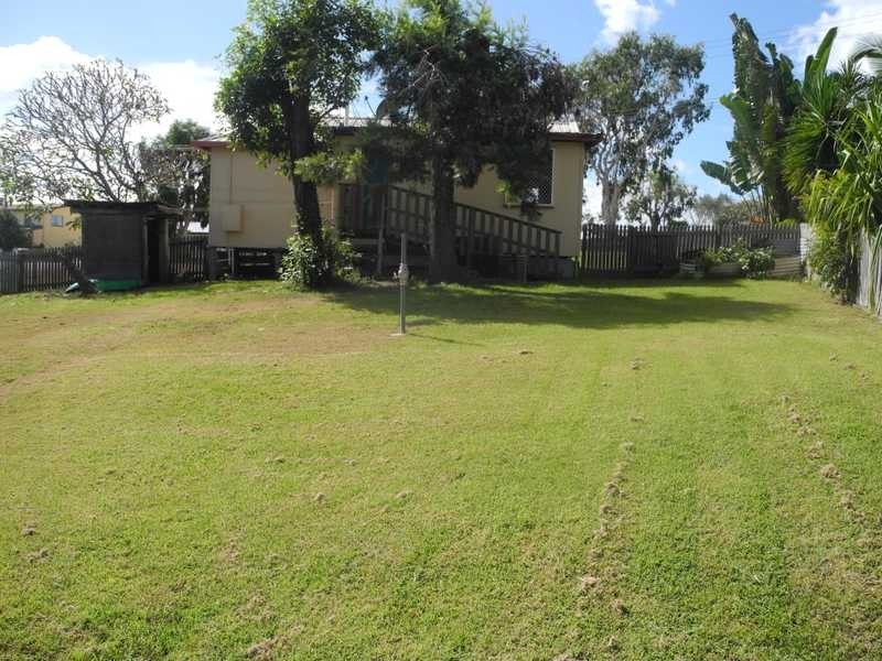 12 Pacific Avenue, Tannum Sands QLD 4680