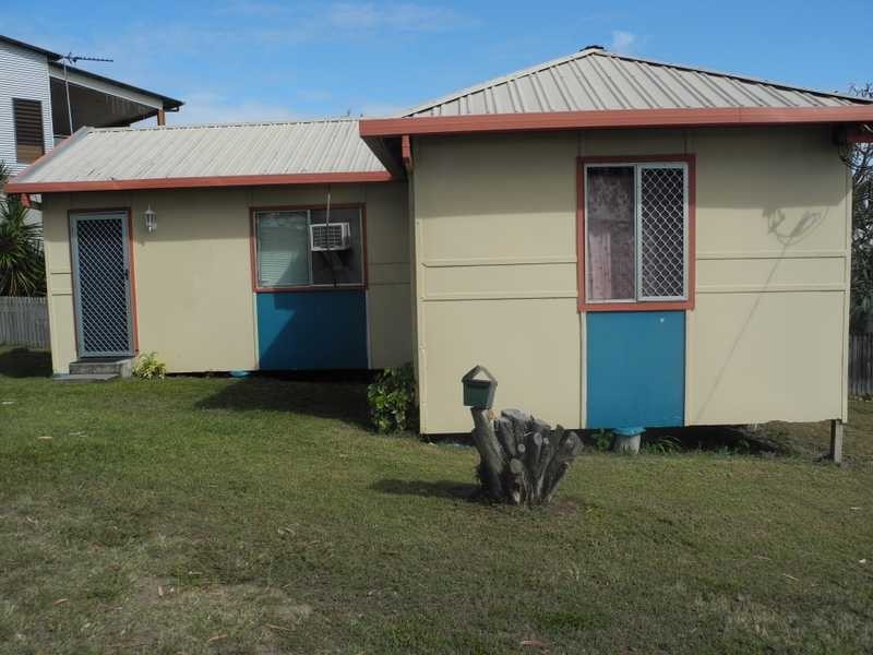 12 Pacific Avenue, Tannum Sands QLD 4680