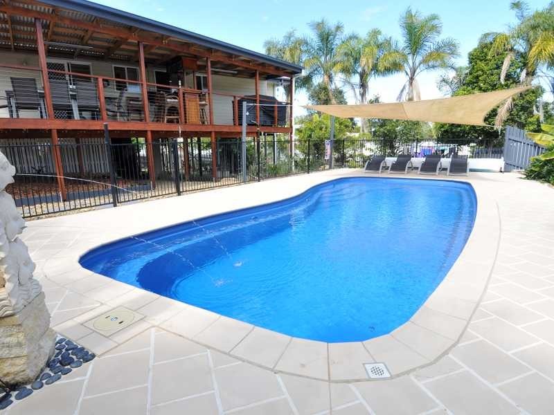 17 Wattora Close, Boyne Island QLD 4680