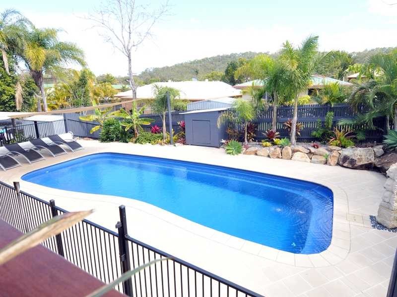 17 Wattora Close, Boyne Island QLD 4680