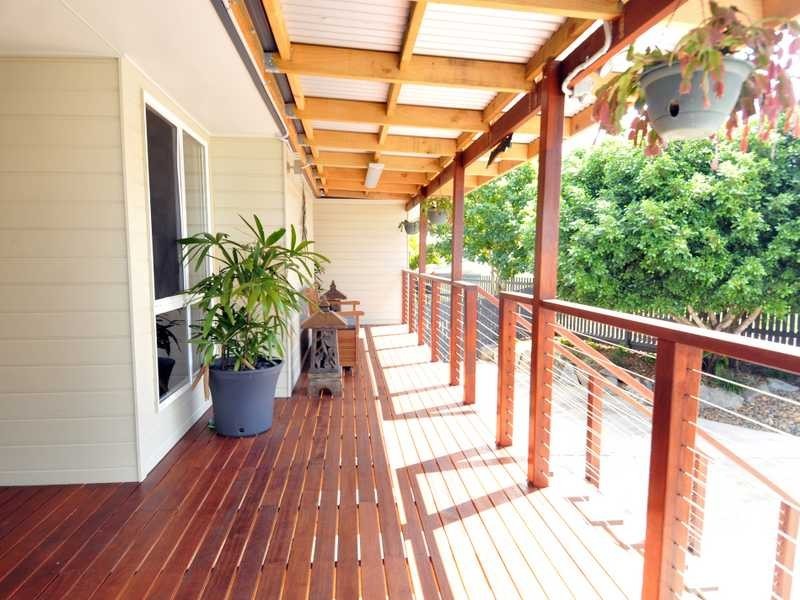17 Wattora Close, Boyne Island QLD 4680